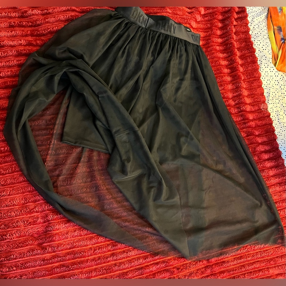 Black skirt